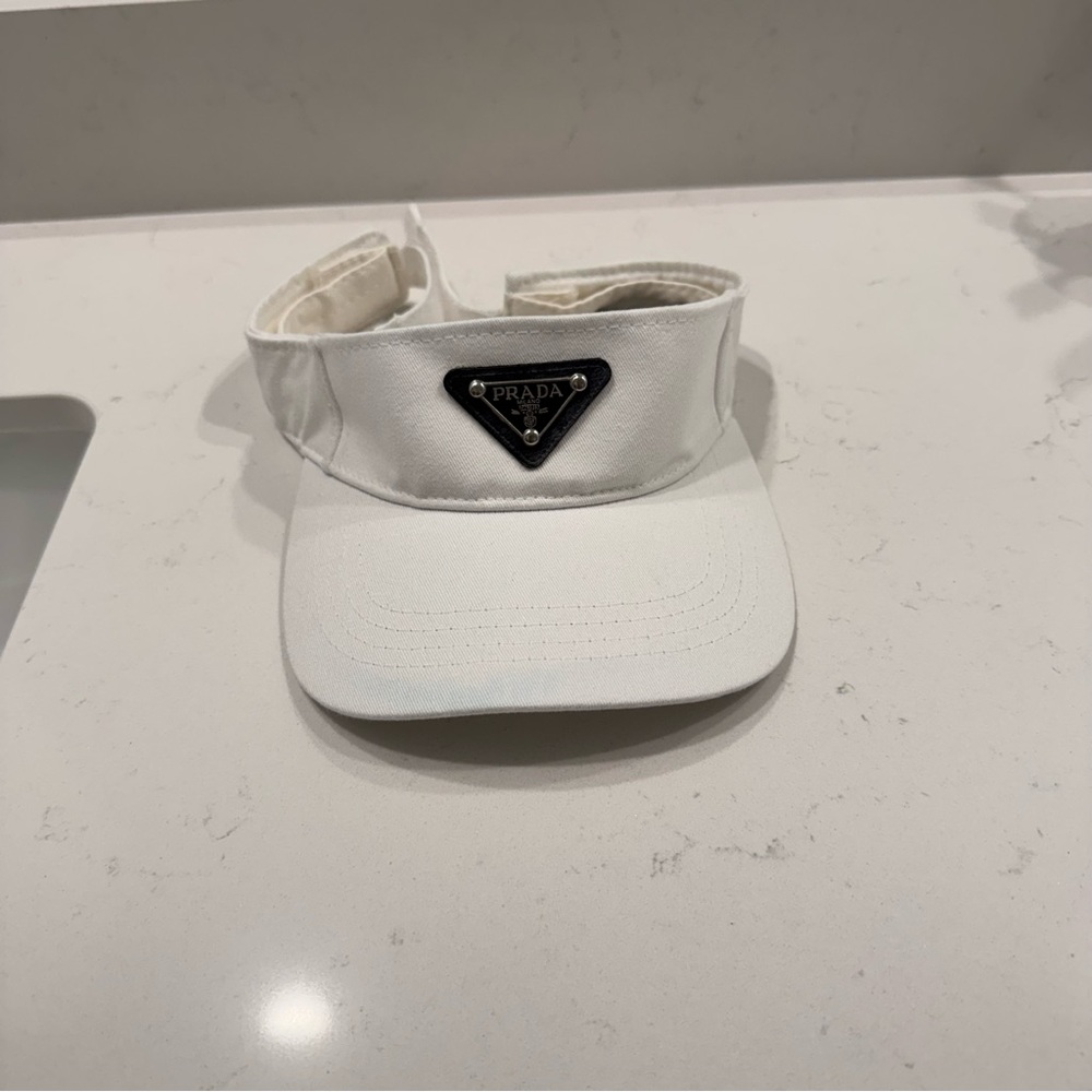 Prada - White Visor